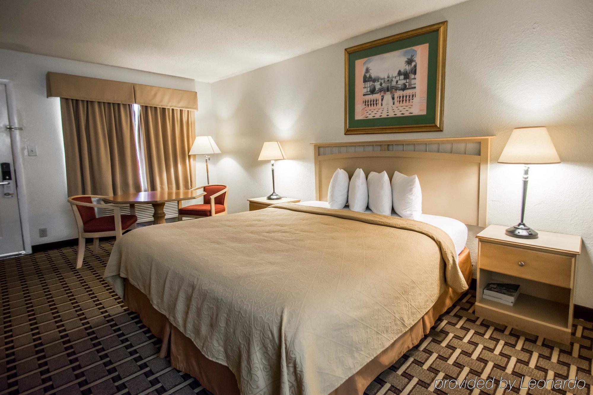 Quality Inn & Suites Eastgate キシミー エクステリア 写真