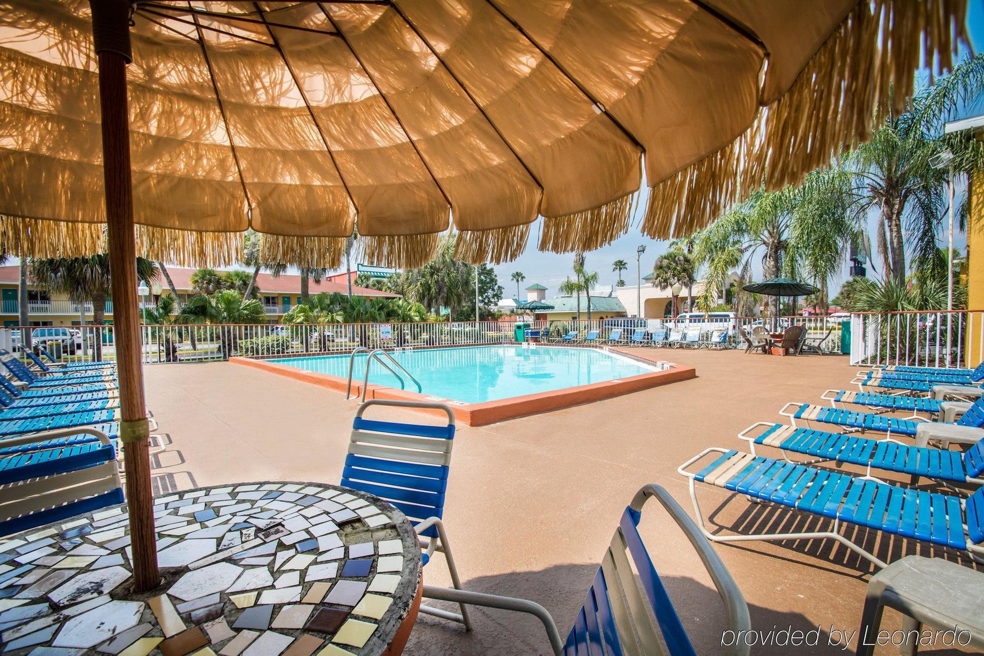 Quality Inn & Suites Eastgate キシミー エクステリア 写真