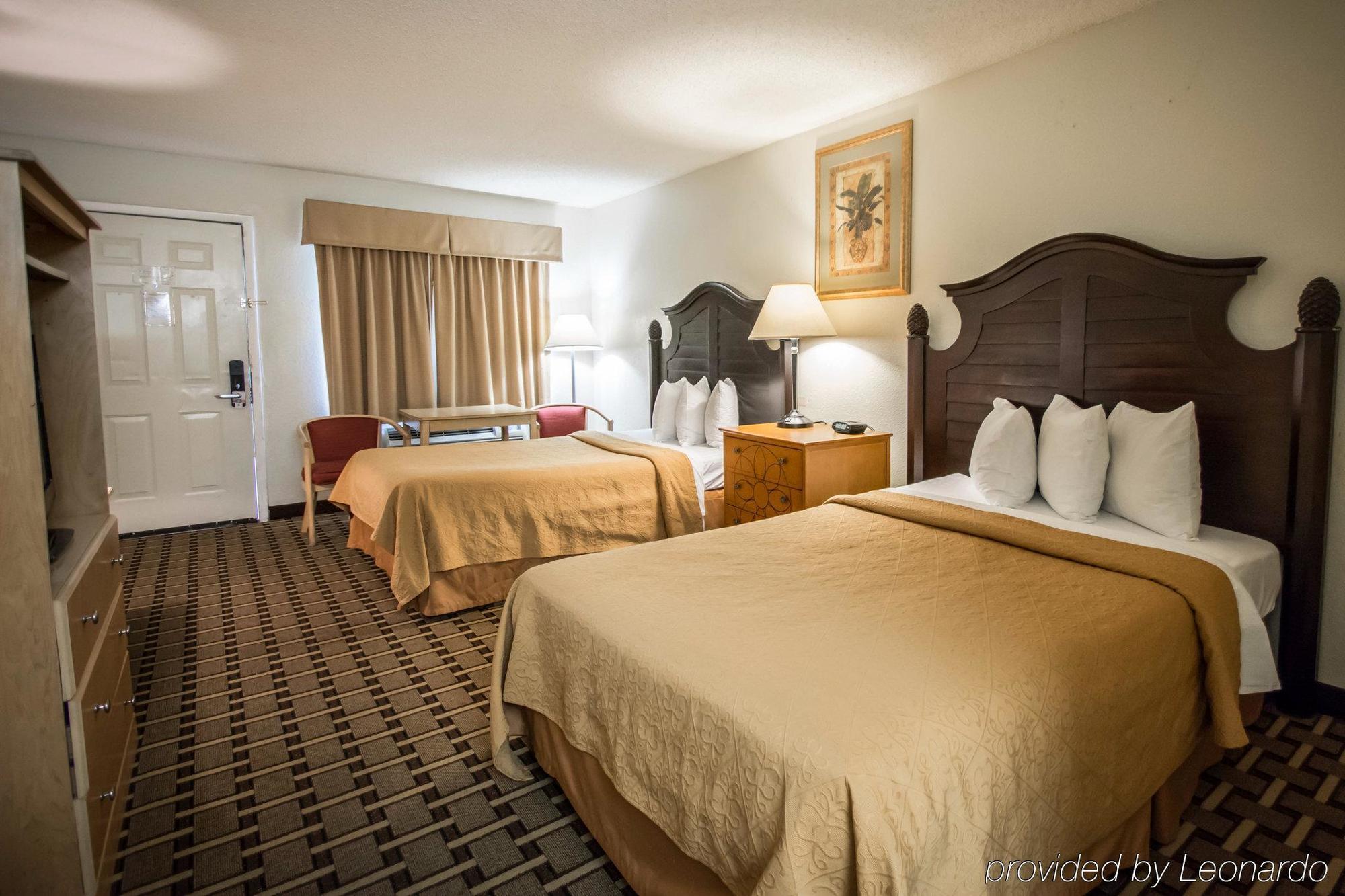 Quality Inn & Suites Eastgate キシミー エクステリア 写真