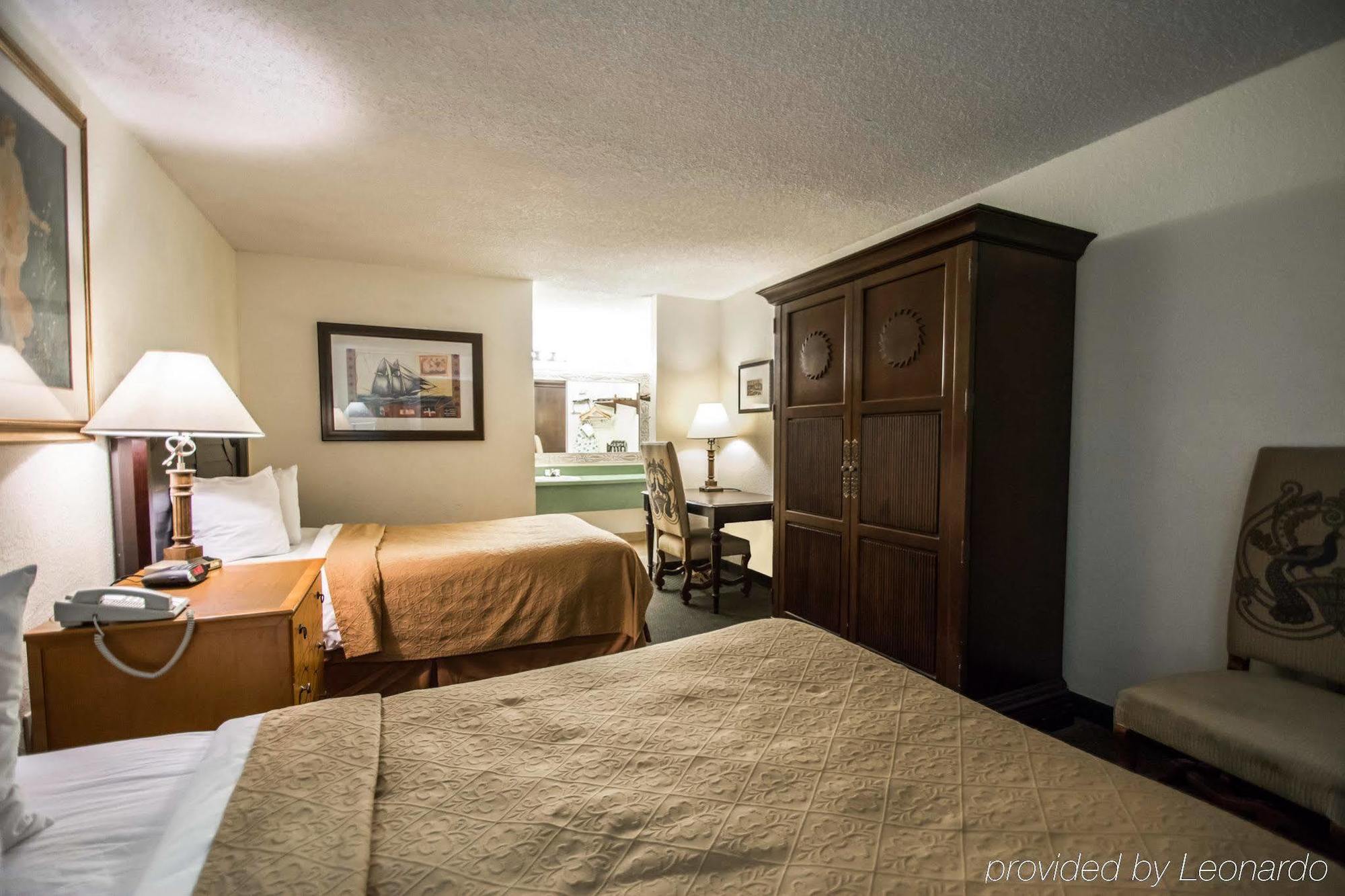 Quality Inn & Suites Eastgate キシミー エクステリア 写真