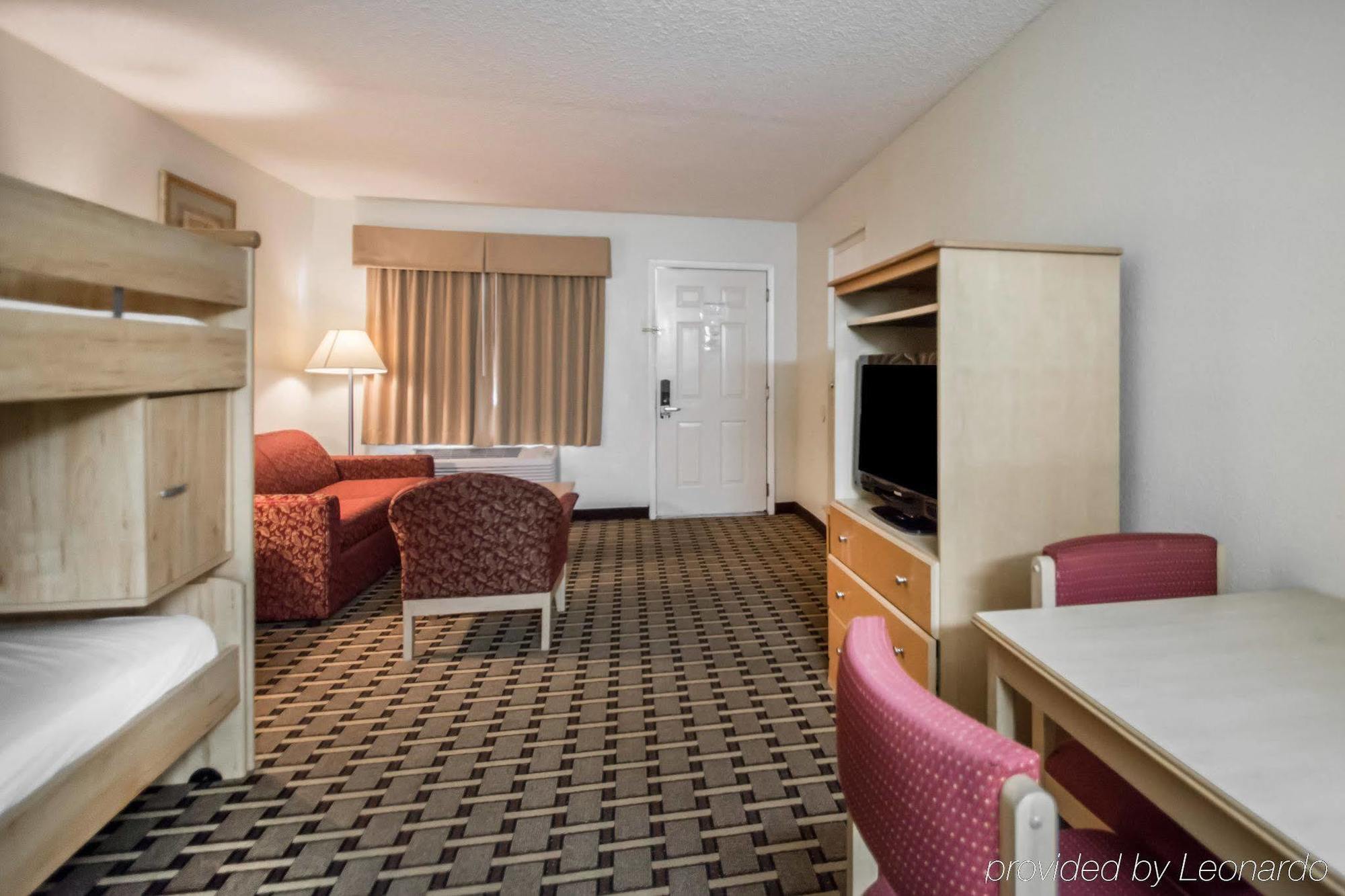 Quality Inn & Suites Eastgate キシミー エクステリア 写真